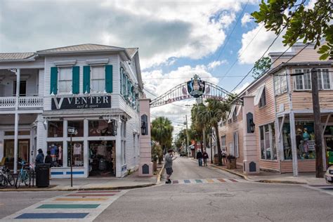 Duval Street in Key West, Florida. Editorial Stock Photo - Image of urban, downtown: 109793323