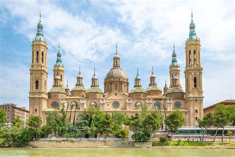 Top 1️⃣7️⃣ attractions in Zaragoza, Spain +Location & Timing