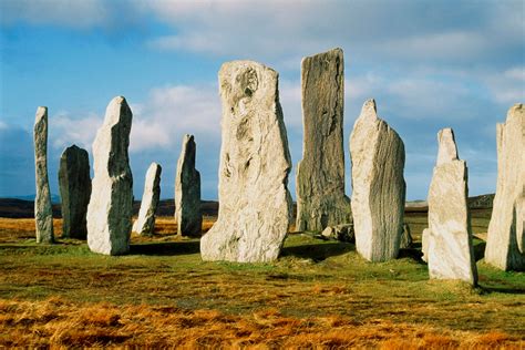 Callanish Standing Stones | Callanish (Calanais), Scotland Callanish (Calanais) - Lonely Planet