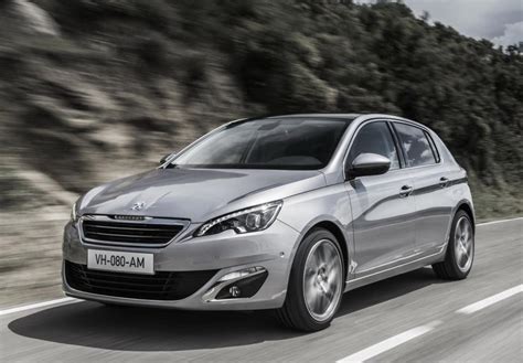 Peugeot priprema 408 GT premium kompaktni sedan | AutoSnova.com