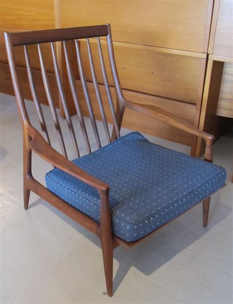 Danish modern lounge chair | Modern Chair Restoration