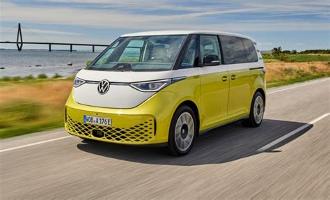 What's the Fuss About the New VW Electric Bus, the ID. Buzz? - The Tech ...