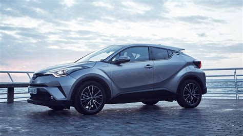 Toyota C-HR Hybrid: 4 reasons why this should be your first hybrid car
