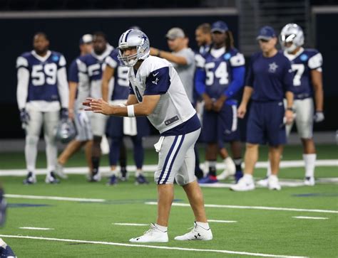 Tony Romo News: Returns to Practice in Uniform For Dallas Cowboys