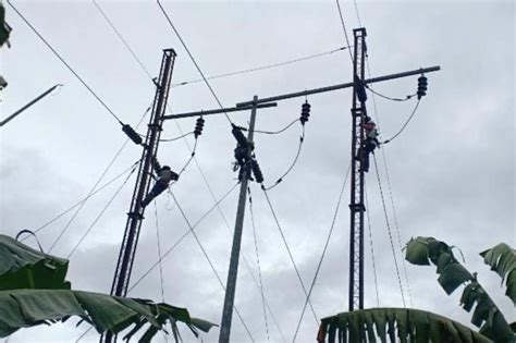 NGCP says repairing transmission lines damaged by Paeng | Flipboard