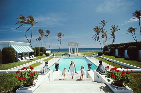 Slim Aarons Poolside: 25 Of The Most Iconic Photos