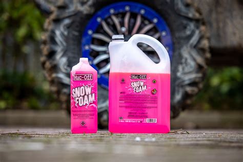 What is Snow Foam and how do I use it? | Muc-Off UK