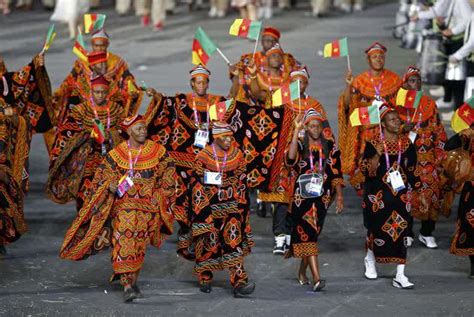 Traditional Attire And People From Samuel Etoo's Country. - Culture (3 ...