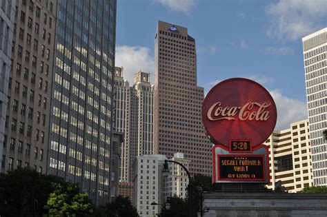Downtown Atlanta’s iconic Coca-Cola sign is getting ‘spectacular ...