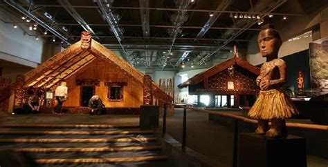 Iwi exhibitions give Te Papa unique edge - Waatea News: Māori Radio Station