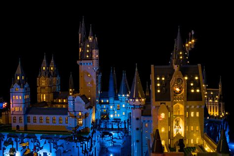 Incredible Custom-Built LEGO Hogwarts! - The-Leaky-Cauldron.org « The ...