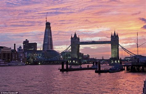 UK flash floods alerts as storms follow stunning sunset over London | Daily Mail Online