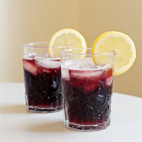 Tinto de Verano | Easy Cocktail Recipes | POPSUGAR Food Photo 33