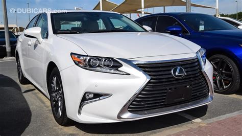 Lexus ES 350 for sale: AED 145,000. White, 2018