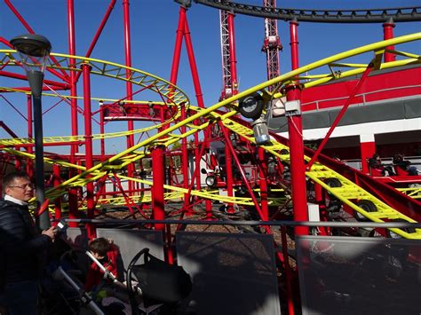 Junior Red Force - Coasterpedia - The Roller Coaster and Flat Ride Wiki