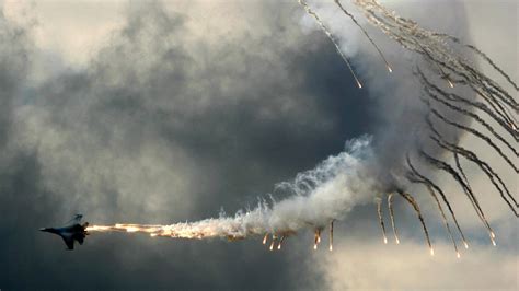 Su-27 Flanker (flare) HD desktop wallpaper : Widescreen : High ...