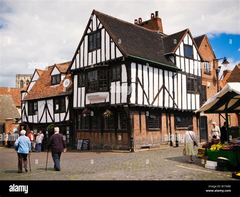 Old medieval half timbered house York England UK Stock Photo - Alamy