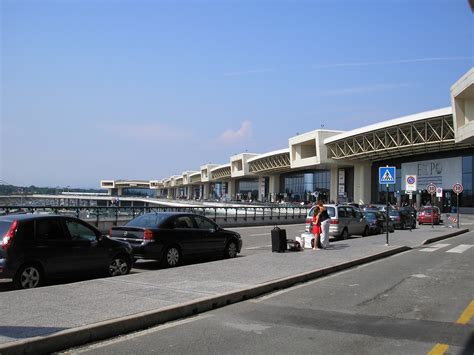 Malpensa Airport Parking » The TOP 10 best providers (from €2.40* per day)