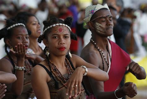 Pope Francis shined a light on the hopes and challenges in Madagascar ...