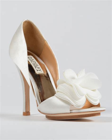 Fashionista Friday | Badgley Mischka wedding shoes – The Randall » Specializing in fine art ...