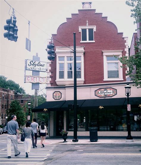 Cincinnati Coney Quest: Skyline Chili Review