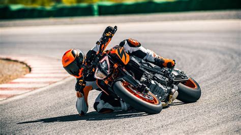 2019 KTM 1290 Super Duke R - Gallery | Top Speed