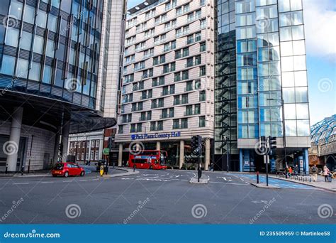 Park Plaza Westminster Bridge and Park Plaza County Hall Hotel Waterloo ...