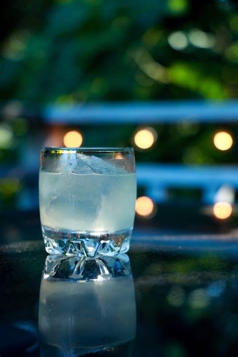 Mezcal Margarita Recipe: The Margarita's Smoky Sibling