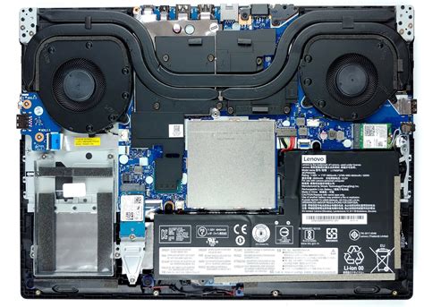 Inside Lenovo Legion Y540 – disassembly and upgrade options