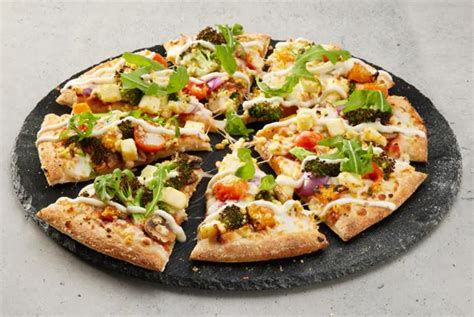 NEWS: Domino's Roasted Vegetable Deluxe Pizza | Frugal Feeds