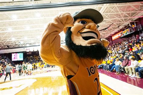 Meet Our Mascot: Killian the Gael | Iona University