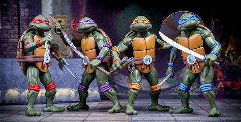 Figuras de las Tortugas Ninja NECA: Leonardo, Donatello, Raphael y Michelangelo Casey Jones ...