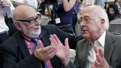 Higgs boson scientists win Nobel prize in physics - BBC News