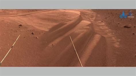 China's Zhurong Mars rover finds signs of recent water activity on Red ...