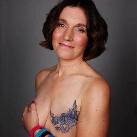 50 breathtaking and inspiring mastectomy tattoos for breast cancer awareness month – Artofit