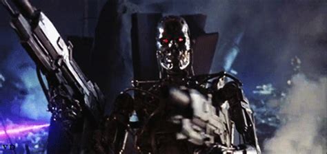 SNEAK PEEK : More Footage From "Terminator: Genisys"