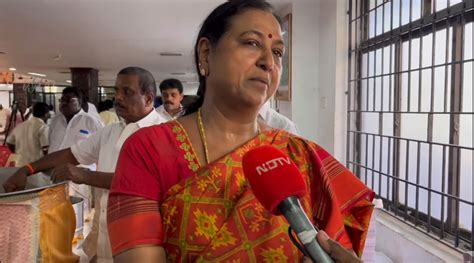 Open To Allying With DMK, AIADMK, As Well As BJP: DMDK Chief Premalatha