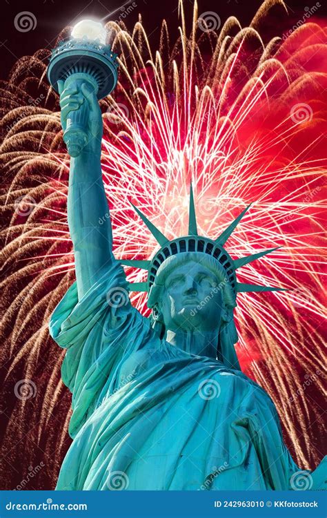 Statue of Liberty with Fireworks Stock Photo - Image of concept, firecracker: 242963010