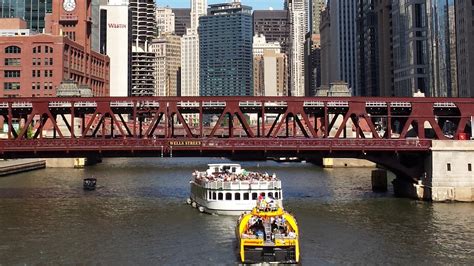 Chicago Boat Architecture Tours | Chicago Sightseeing Tours | Boat