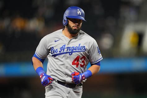 Dodgers Roster News: LA Shocks World By Non-Tendering 3 Players ...