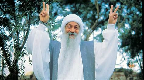 ओशो रजनीश का जीवन परिचय Osho Rajneesh Biography in Hindi