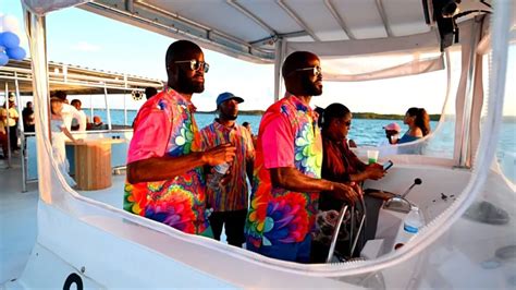 SUNSET DINNER CRUISE - Exuma Boat Tours