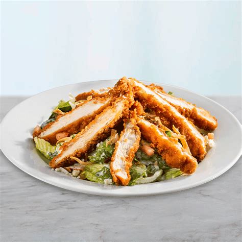 BONELESS BUFFALO CHICKEN SALAD - CHILIS