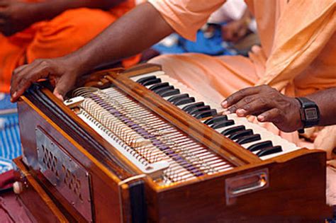 Instruments of Kirtan: Harmonium, Mridanga and Kartals -- and Where to Learn | Krishna.org