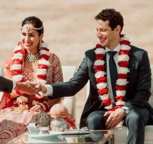 CNBC Seema Mody Is Married! Meet Her Husband