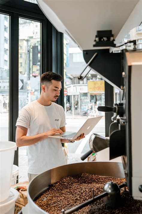 The Science Of Roasting: How We Curate Our Beans - NOC COFFEE CO.