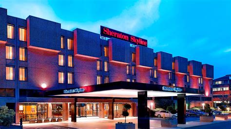 Sheraton Skyline Hotel London Heathrow in UK | Hotel 4 U