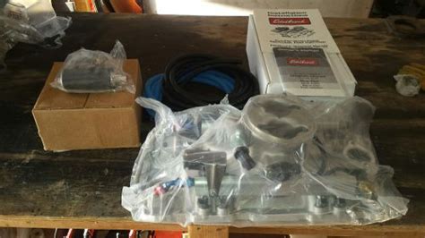 Sell Edelbrock Pro-Flo Multi-Port Fuel Injection Kit #3503 (New) in ...