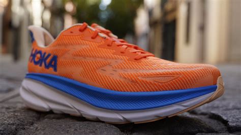 Hoka Clifton 9, análisis: review, recomendación, precio y especificaciones