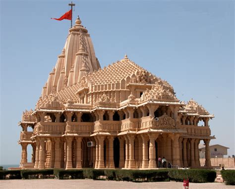 Somnath Temple Historical Facts and Pictures | The History Hub